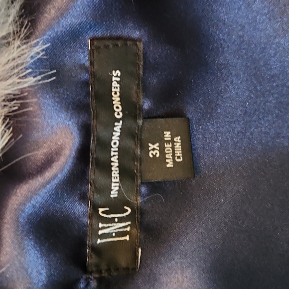 INC International Concepts  Faux fur vest - Picture 4 of 8